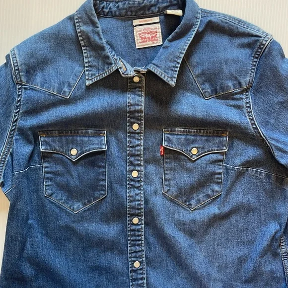 Levi’s Tailored Fit Shirt Size XL - Picture 2 of 5